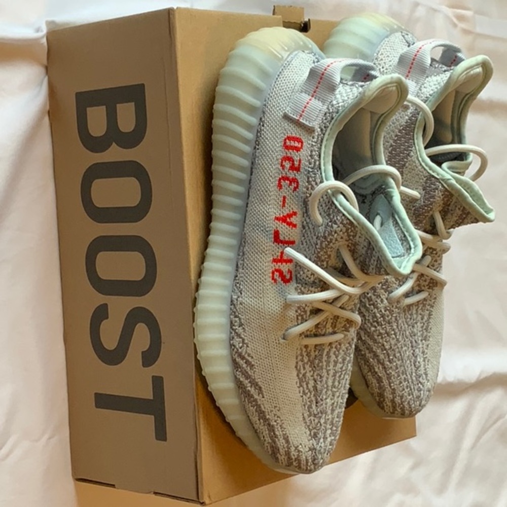 Yeezy Boost V2 350 Mens size 8.5